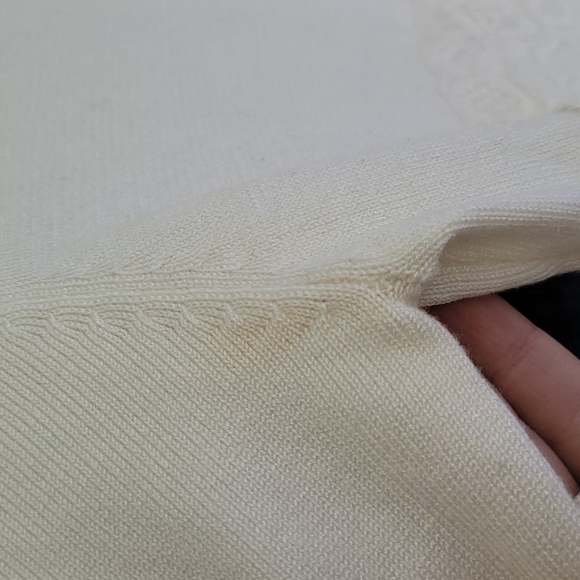 🍂3/$10 Heirloom Collectibles VTG Cream Lace-Waist, 3/4 Sleeve Cross-Over Blouse - Picture 15 of 16